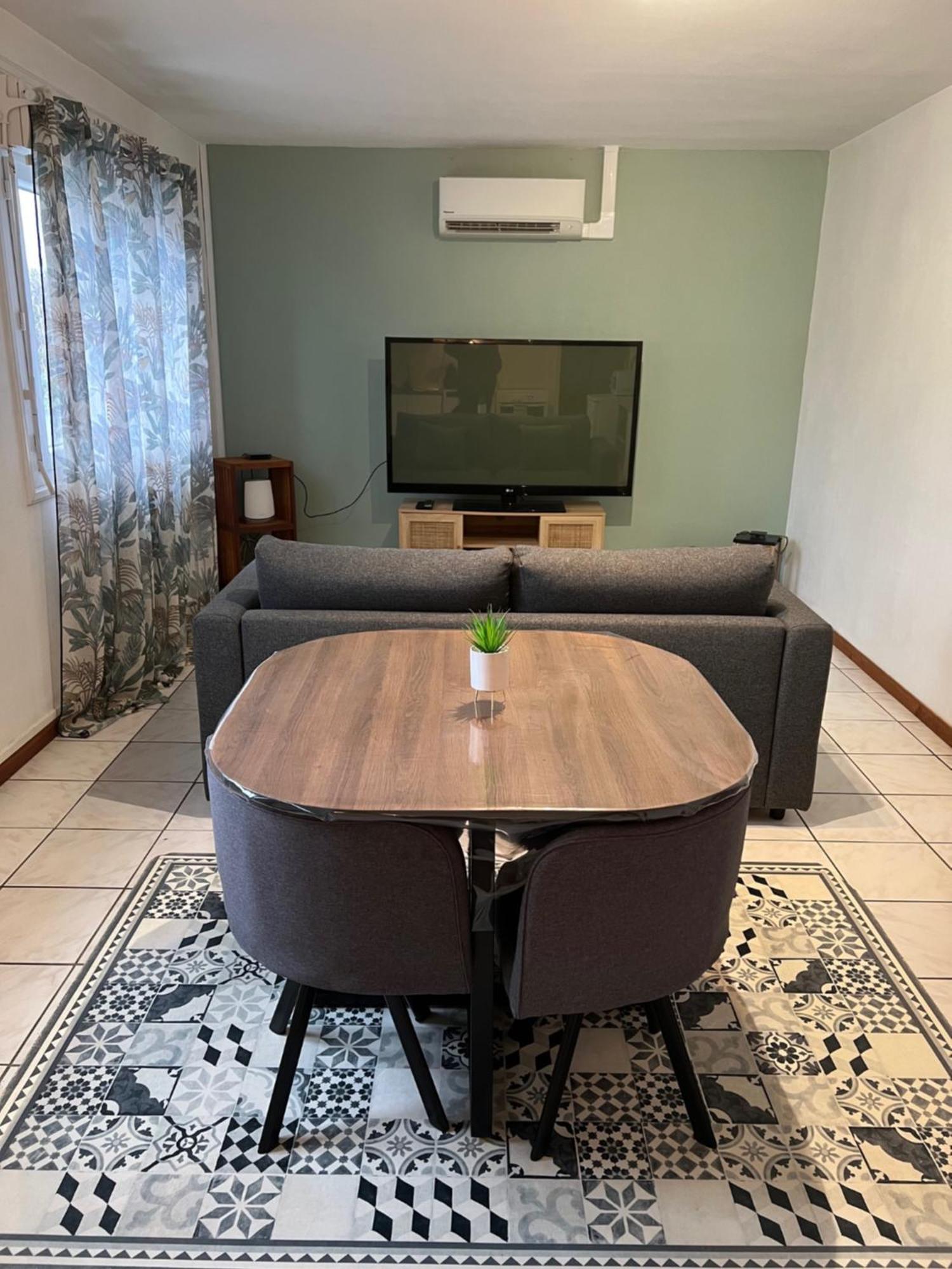 Appartement T2 Cosy Saint-Éloy-les-Mines Esterno foto